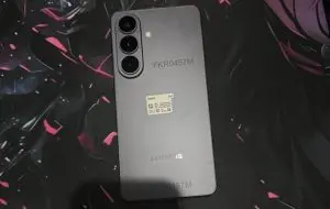 Galaxy S26+, deja la vânzare pe „OLX-ul american”. Confirmă design-ul din imaginile recente