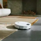 Roborock Qrevo Edge 2 Pro a ajuns în România. Poate curăța covoare groase și se poate furișa pe sub canapele