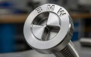 BMW vrea să blocheze accesul la reparații cu șuruburi proprietare în formă de logo