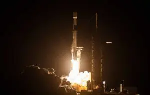 O rachetă Falcon 9 va lovi Luna în august