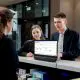 Philips lansează monitorul standalone cu ecran și pe față, și pe spate