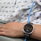 Studiu Samsung: Galaxy Watch ar putea avertiza înaintea unui episod de leșin