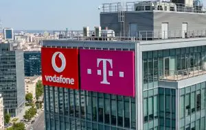 Când se termină fuziunea între Vodafone și Telekom în România. Cum sunt afectați clienții