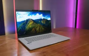 ASUS ZenBook A16 (2025) review: procesoarele Snapdragon nu mai sunt doar pe telefoane!