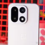 OnePlus 16: sursele confirmă ecranul, camerele foto și bateria mare
