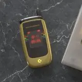 Commodore Callback 8020 este un flip-phone retro cu suport pentru aplicații Android