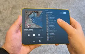 Aplicațiile redimensionabile arată cum va arăta iPhone-ul pliabil