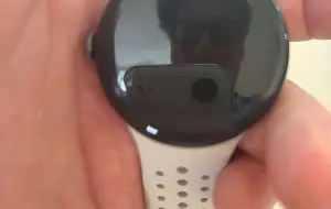 Un Pixel Watch 5, model nelansat încă, a fost găsit de un scafandru
