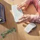 Logitech lansează Mobi Fold, primul său mouse pliabil ultraportabil