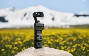 Luna Ultra de la Insta360 a fost lansată oficial pentru a concura Osmo Pocket de la DJI