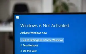 Microsoft vrea să limiteze activările Windows piratate prin KMS. Va cere autentificare TPM