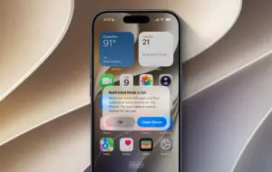 Apple ar putea limita accesul la iPhone dacă proprietarul nu își plătește ratele