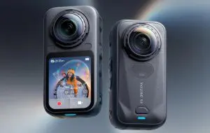 Camera Insta360 X6 a fost lansată cu senzori mai mari, filmare 8K la 50 fps și editare AI