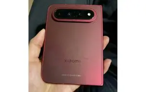 Xiaomi 18 Fold este noul nume pentru Mix Fold 5 și aduce formatul lat