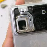 Honor Robot Phone rezistă la îndoire, dar brațul camerei este un punct vulnerabil