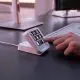 Logitech MX Keypad promite comenzi fizice pentru agenți AI