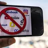 Australia va da în judecată Meta și TikTok pentru siguranța copiilor