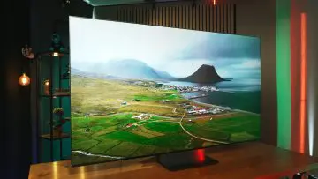 Este tehnologia MicroRGB viitorul televizoarelor?Am testat-o pe Samsung R95H