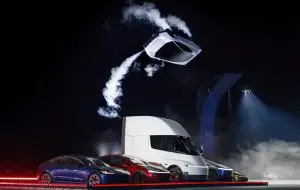 Tesla prezintă noul Roadster: zboară cu propulsoare SpaceX, poate urca pe pereți și prinde suta în sub o secundă
