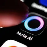 Meta schimbă iar termenii de utilizare după ce a fost acuzată că fură datele