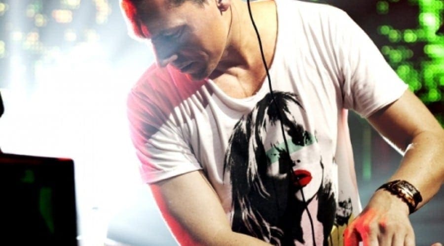 SanDisk şi Tiesto lansează o iniţiativă muzicală unică