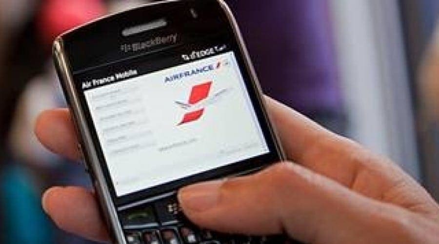 Check-in de pe telefonul mobil la Aeroportul Internaţional Henri Coandă Bucureşti