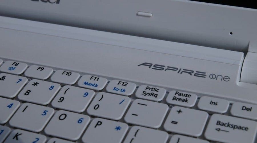 Acer Aspire One Happy 2 face valuri (foto)