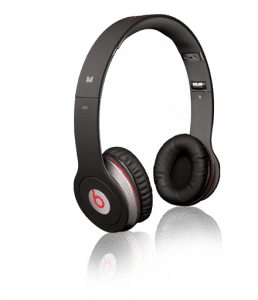 HTC şi Beats Electronics continuă parteneriatul sub o nouă înţelegere