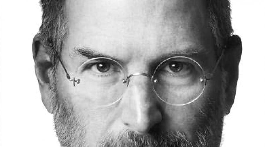 Biografia lui Steve Jobs va fi lansată în 21 noiembrie
