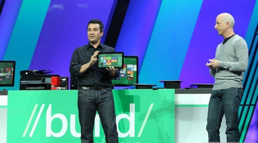 Windows 8: Interfaţă Metro, Internet Explorer 10 şi boot de 8 secunde