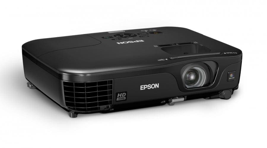 Epson EH-TW480: Jocuri şi filme pe ecran mare