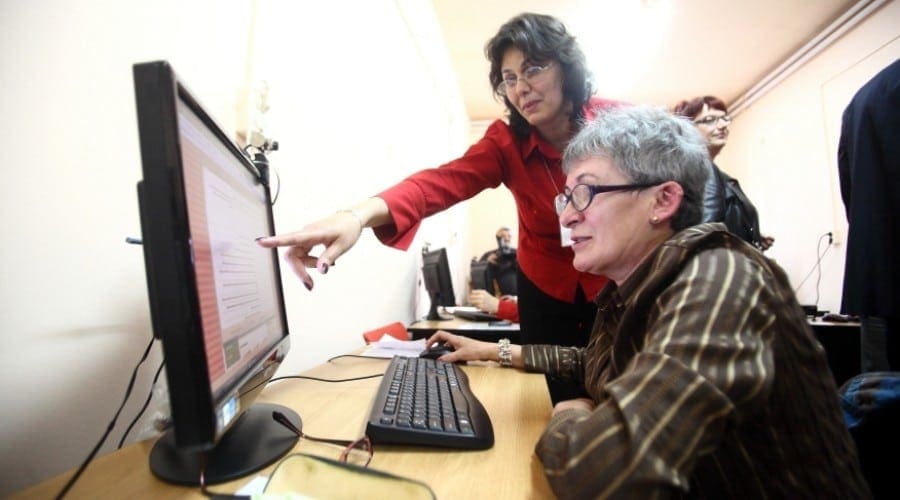 Bitdefender protejează calculatoarele din bibliotecile publice incluse în programul Biblionet