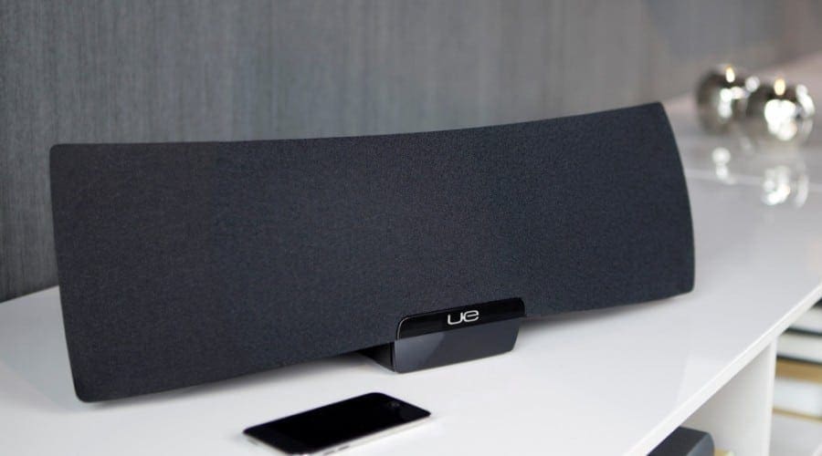 Logitech UE Air Speaker: Streaming şi redare audio fidelă pentru iPhone sau iPad