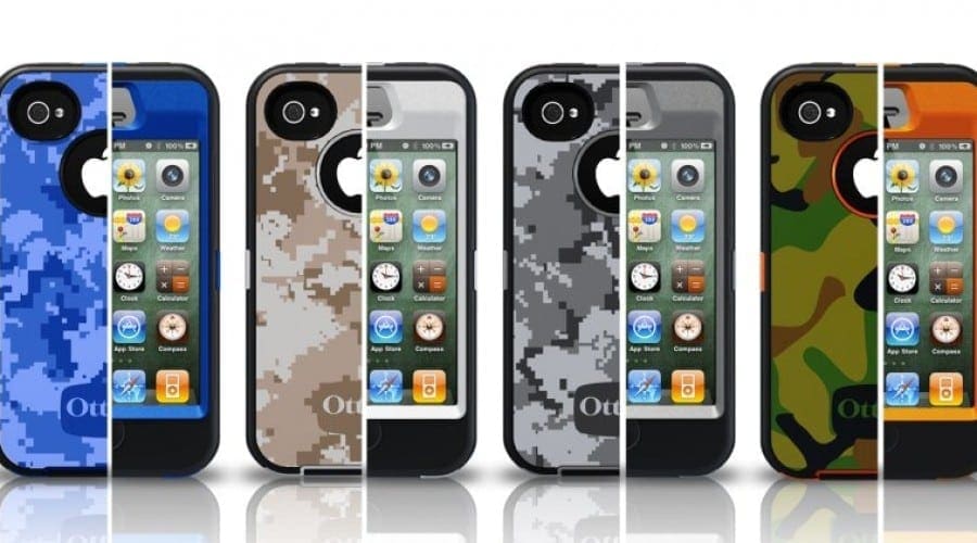 iPhone 4S în haine militare