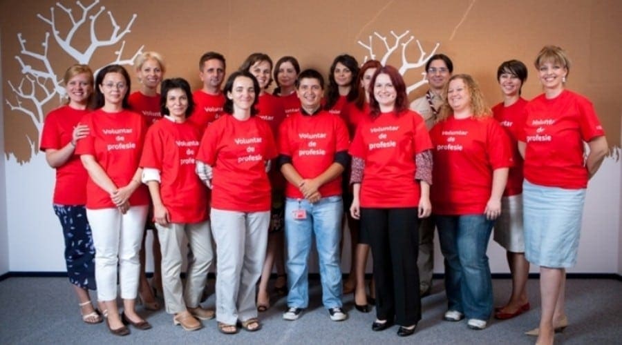 Fundaţia Vodafone: S-a încheiat a doua ediţie a programului Voluntar de profesie