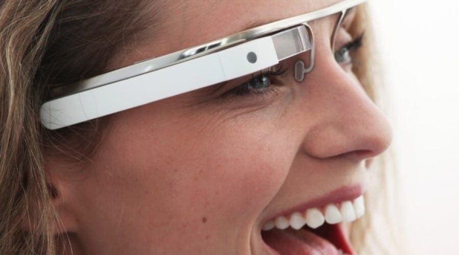 Lumea prin Google Glasses