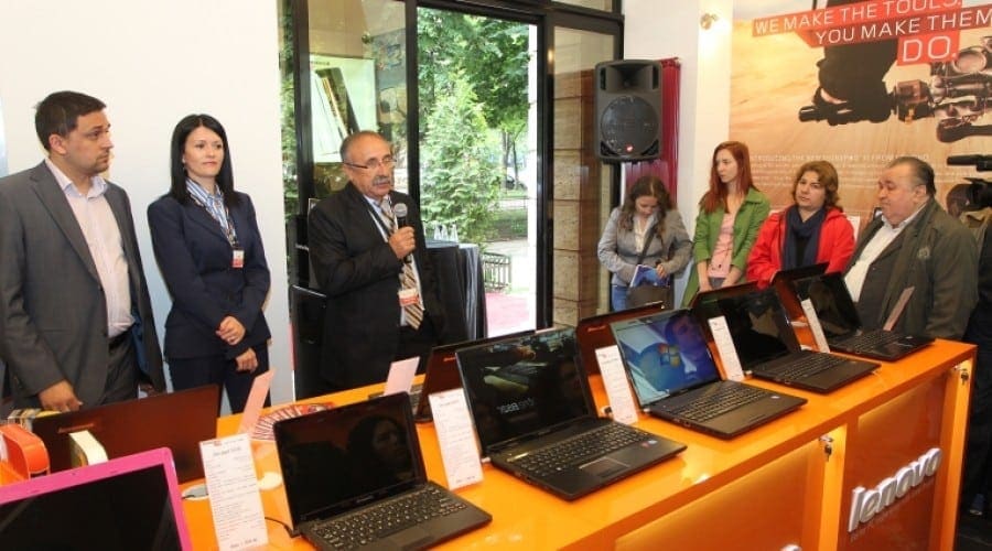 Lenovo a deschis astăzi un magazin propriu în Bucureşti