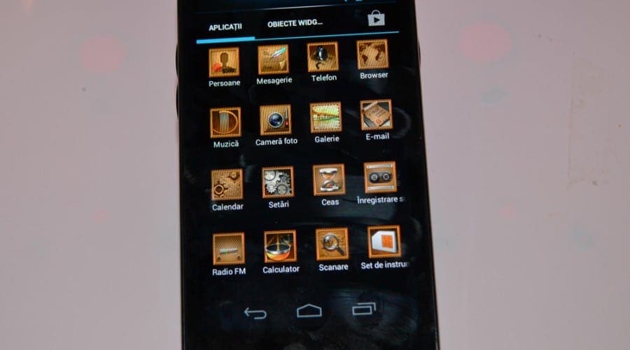 Allview P4 Alldro şi P5 Alldro: Dual Sim cu Ice Cream Sandwich