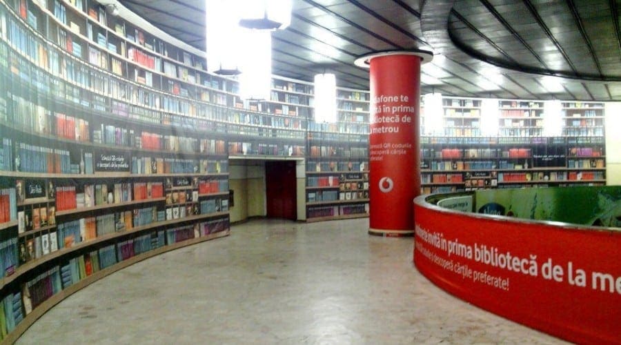Citeşte cărţi în metrou cu ajutorul bibliotecii digitale lansate de Vodafone