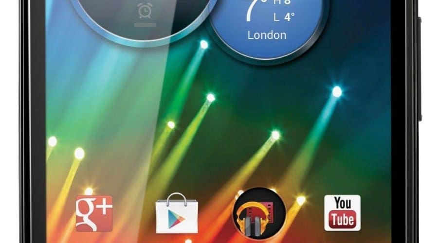 Motorola RAZR HD: Ecran de 4.7 inchi, Ice Cream Sandwich şi procesor dual-core de 1.5GHz