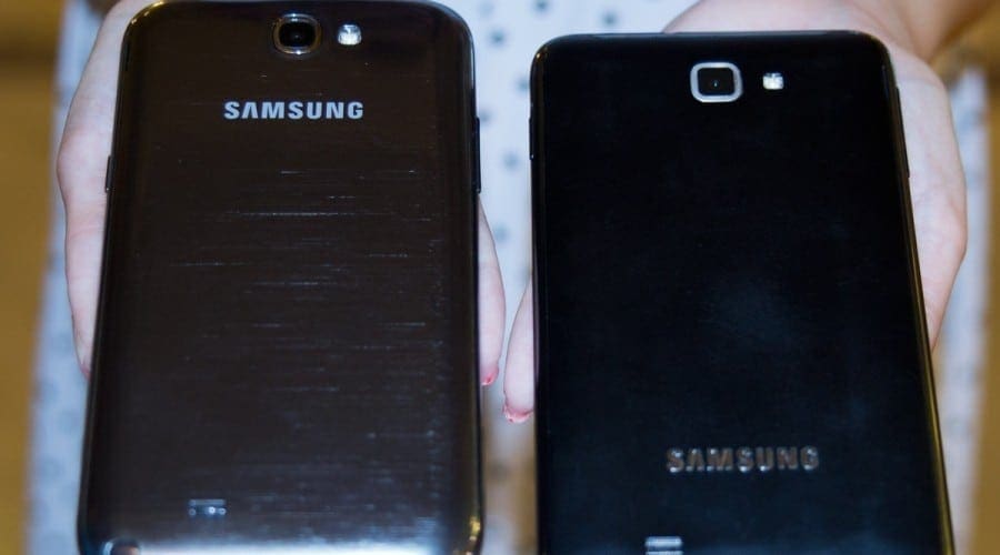 Samsung Galaxy Note vs. Galaxy Note II in specificatii si design
