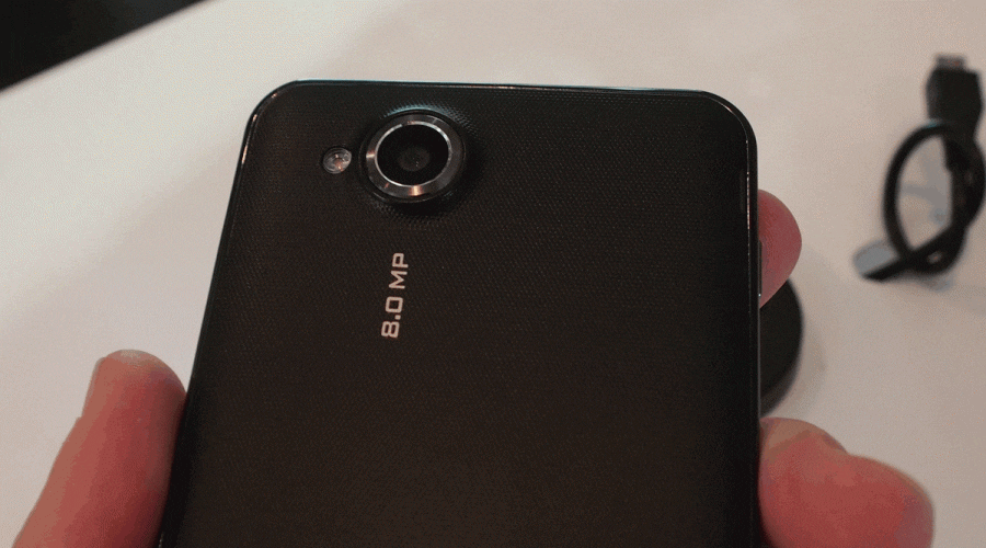 Allview P6 Stony: Ecran extins de 4.6”, Android 4.0 şi procesor dual core
