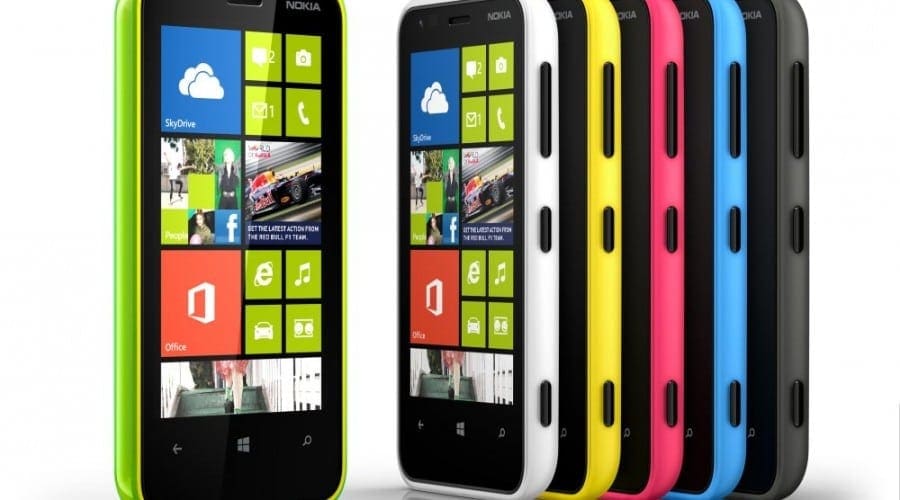 Nokia Lumia 620: Cel mai ieftin smartphone cu Windows Phone 8