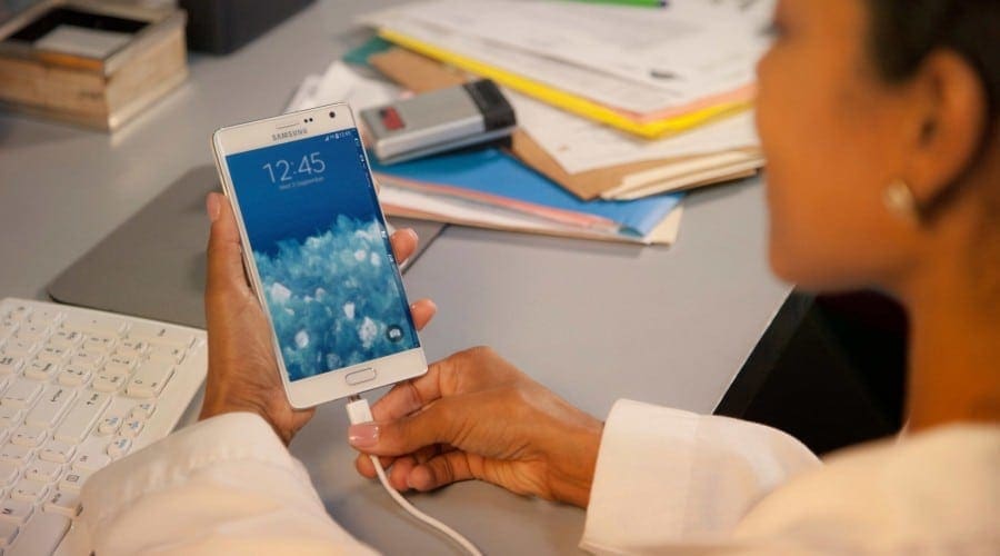 Energie pentru smartphone: soluții pentru a prelungi durata de viață a acumulatorului