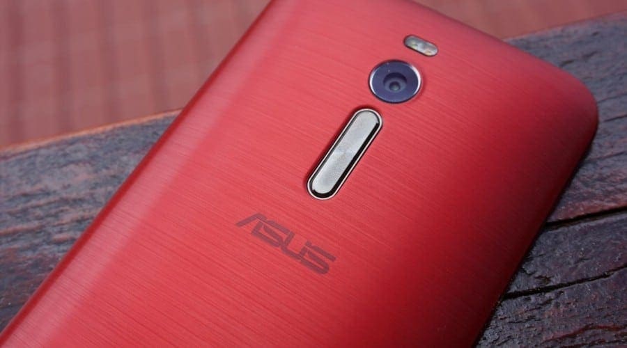 Asus Zenfone 2 review: smartphone cu 4 GB de memorie RAM la preț bun