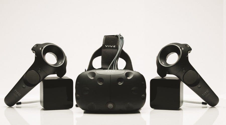 HTC Vive intră la ofertă, află de unde-l poți cumpăra