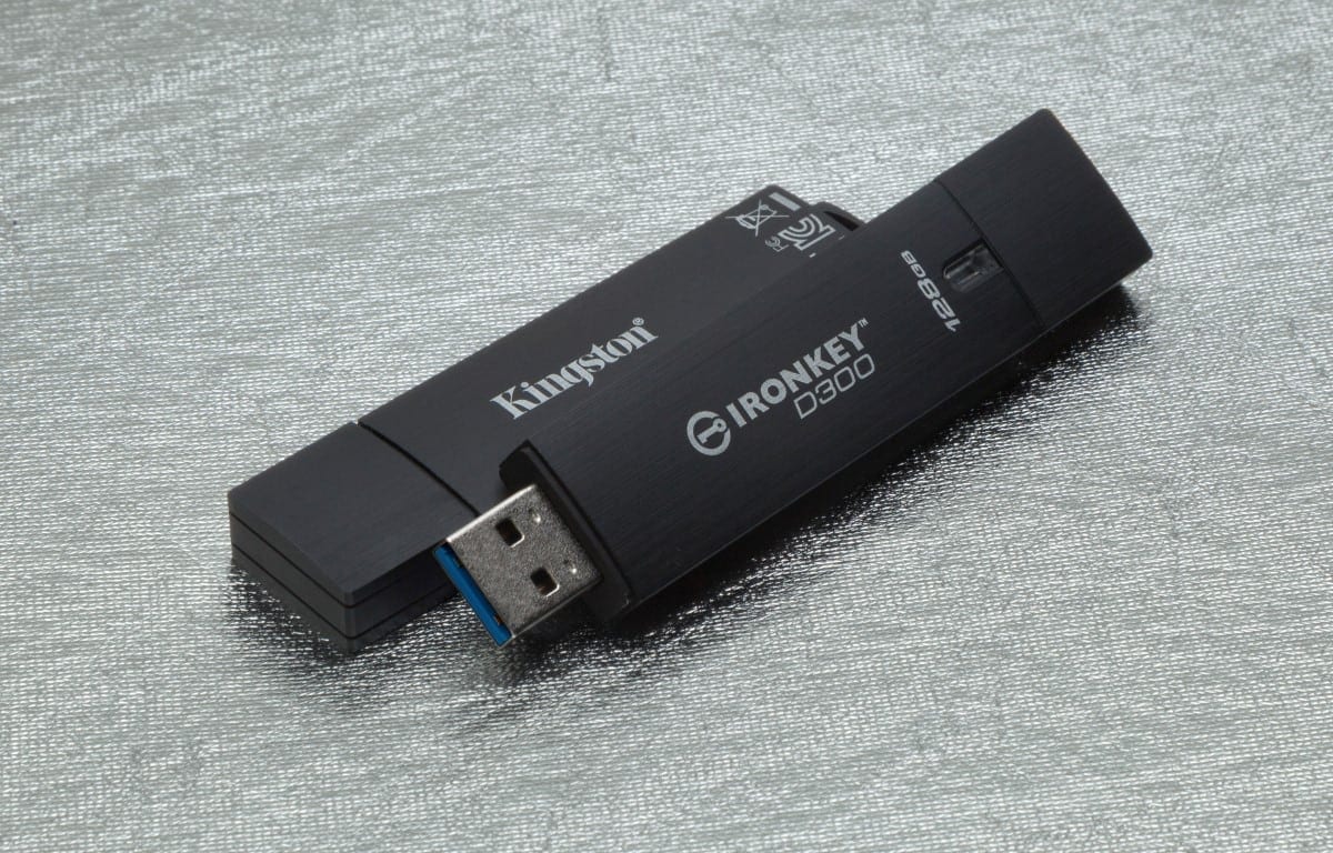 Kingston Digital lansează stick-urile USB securizate IronKey D300 și IronKey D300 Managed