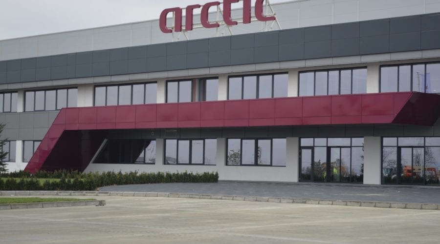Arctic a investit 150 de milioane de euro pentru prima fabrică operațională Industry 4.0 din România