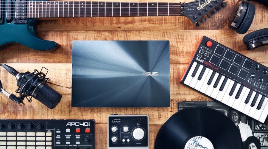 ZenBook Duo UX481, pus în vânzare