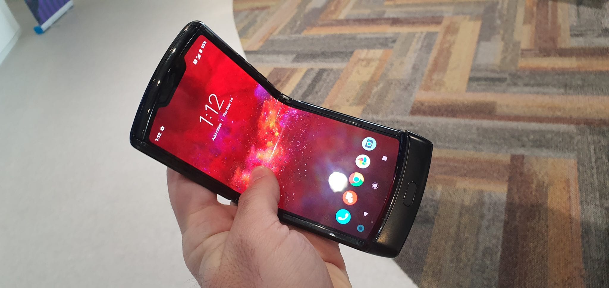 Lansarea Motorola Razr 2022 și X30 Pro a fost anulată. Motivul ar putea fi vizita lui Nancy Pelosi în Taiwan